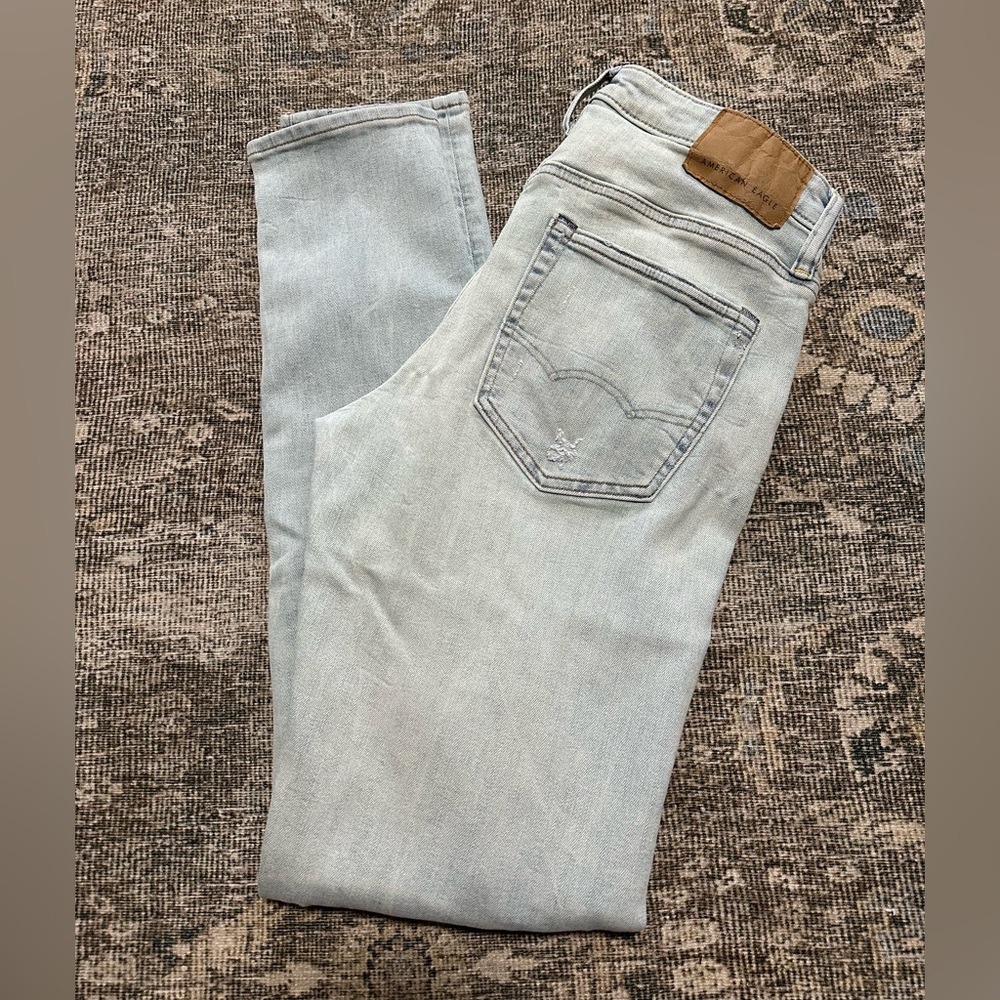 Men’s American Eagle athletic skinny